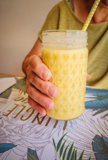 Delicious Drinks and Summer Sips: Five Refreshing Recipes for Vacation